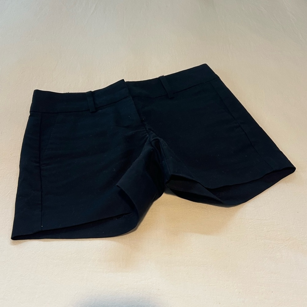 Ann Taylor petite size 00P Black Shorts